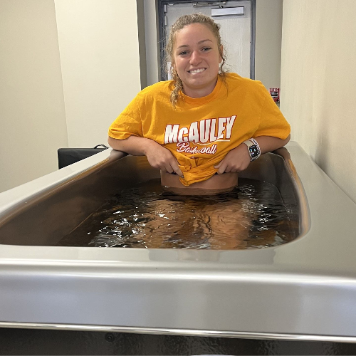 cold-tub-Physical-Therapy-Sport-Recovery-Oak-Lawn-IL